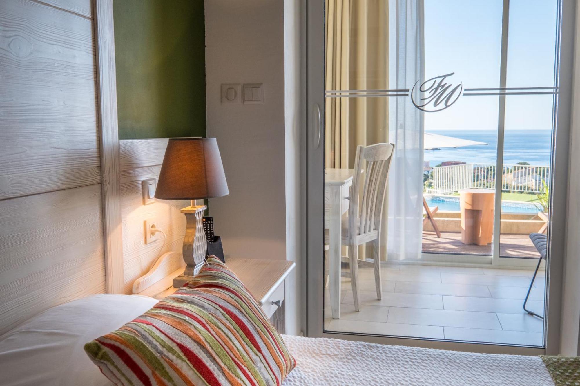 LʼÎle-Rousse Hotel Funtana Marina מראה חיצוני תמונה