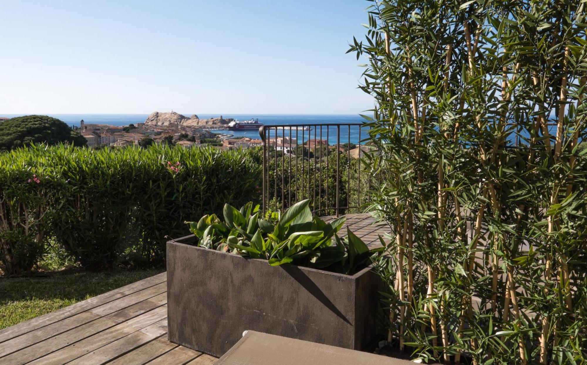 LʼÎle-Rousse Hotel Funtana Marina מראה חיצוני תמונה